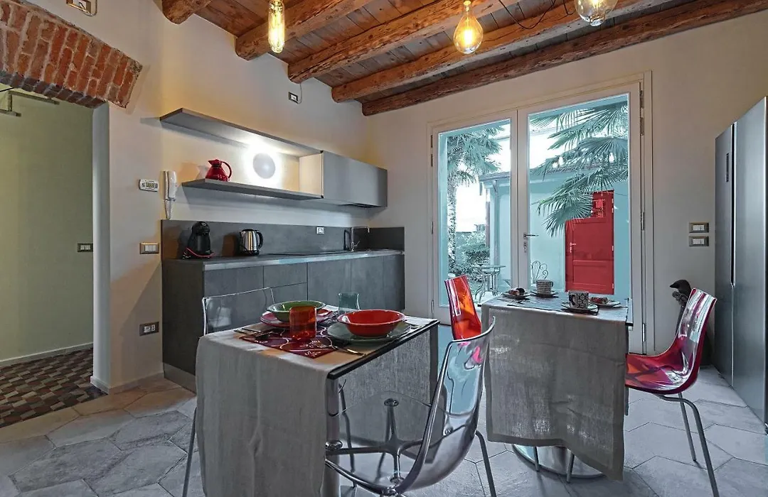 28 Alla Rotonda-1